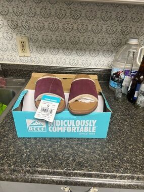 Reef Maroon Fuzzy Slide Sandals